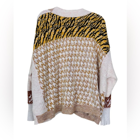 Pilcro by Anthropologie Mash-Up Tiger Cardigan Sweater Size XLarge - Picture 13 of 14